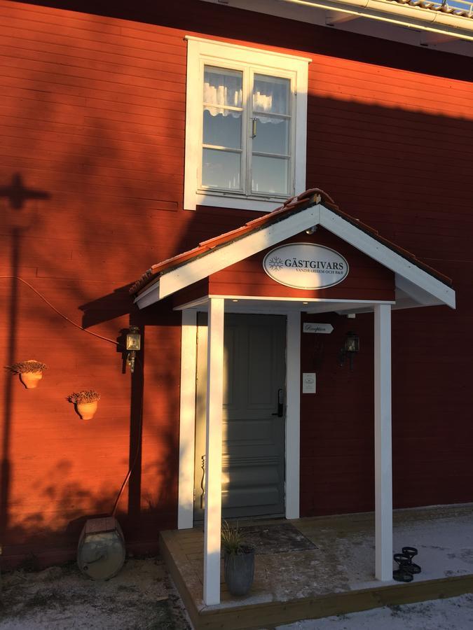 Gaestgivars Vandrarhem Och B&B Jarvso Bagian luar foto