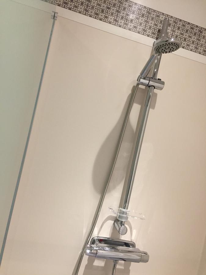 Gaestgivars Vandrarhem Och B&B Jarvso Bagian luar foto