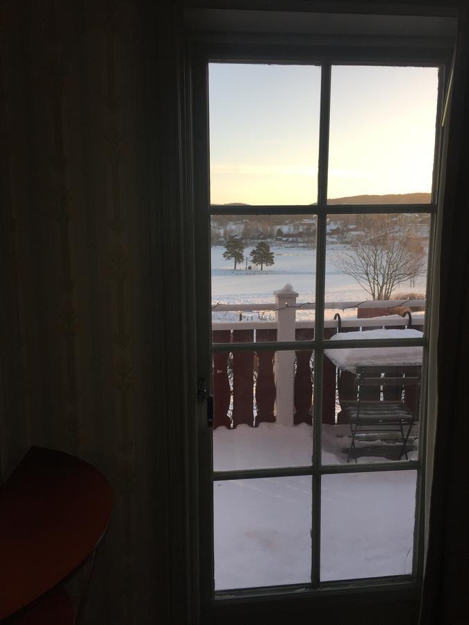 Gaestgivars Vandrarhem Och B&B Jarvso Bagian luar foto